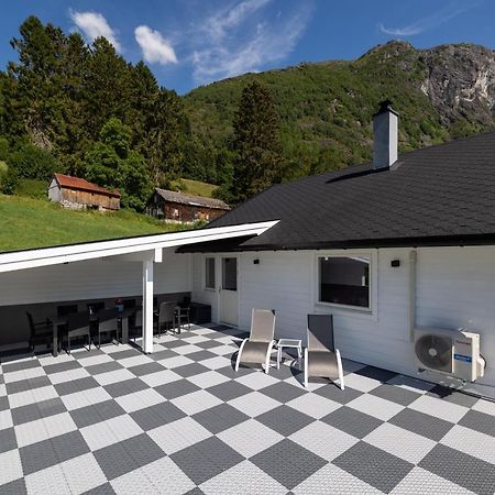 Flotunet - Jørnhuset Stryn Eksteriør bilde